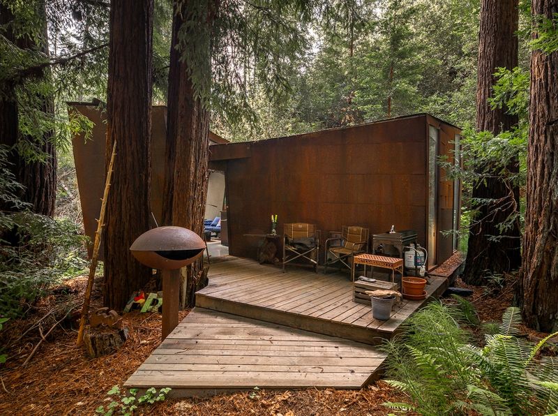 Redwood Retreat – Big Sur