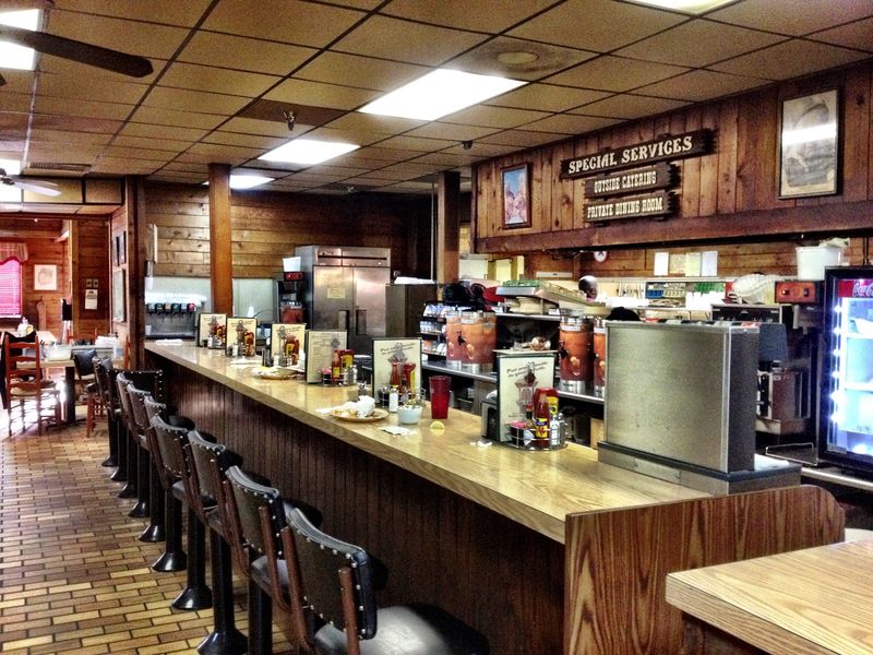 Old Hickory House BBQ (Tucker)