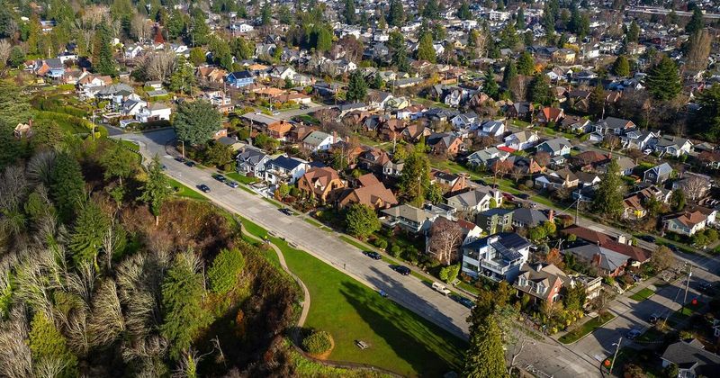 Homes in Declining Suburban Areas