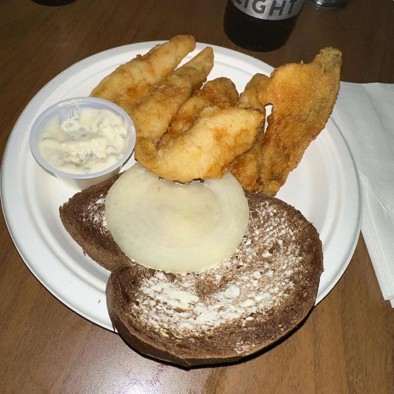 Wisconsin Catfish Hideaways Serving Crunchy, Golden Perfection - Decor Hint Maricque's Fish Fry, Green Bay