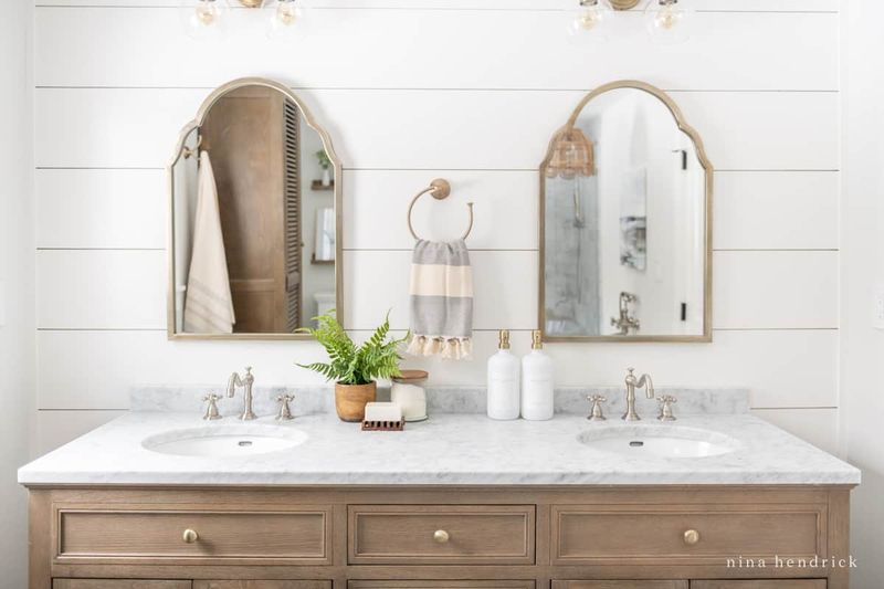 Mismatched Fixtures