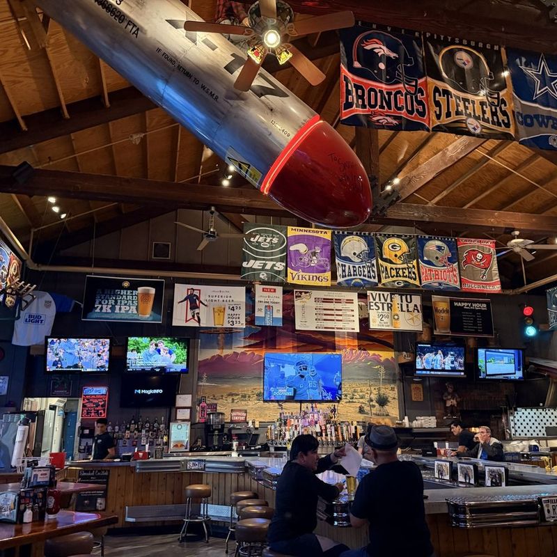 Hungry In Las Cruces? These Local Spots Are Unmissable - Decor Hint Farley's Food Fun & Pub