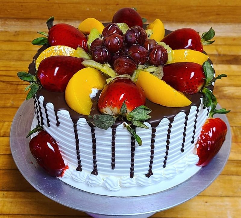 11 Iconic Arizona Mexican Bakeries Every Local Loves - Decor Hint La Bonita Bakery