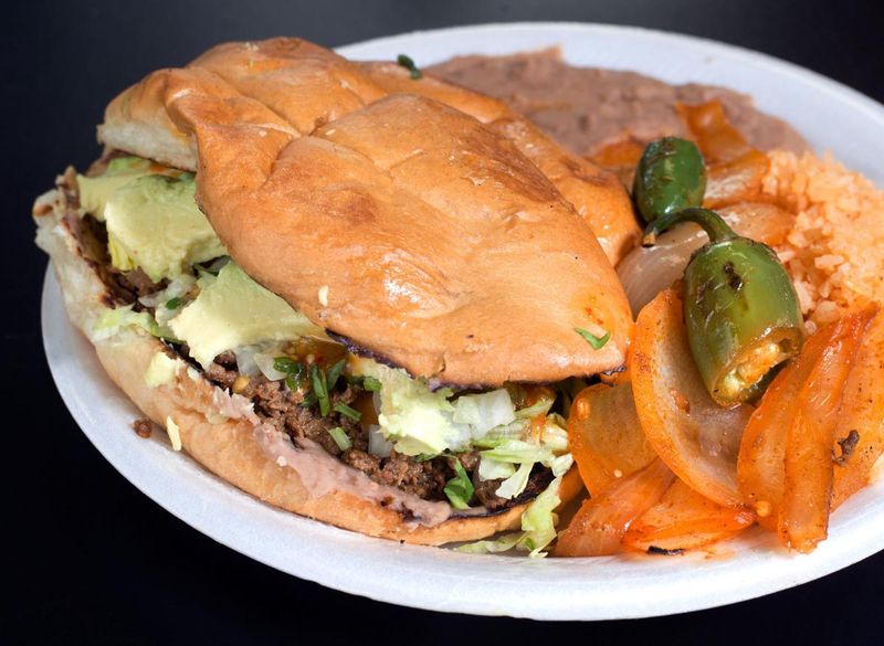 Tortas Y Tacos Jalisco