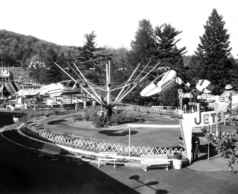 16 Massachusetts Abandoned Parks That Once Echoed With Laughter - Decor Hint Mountain Park, Holyoke