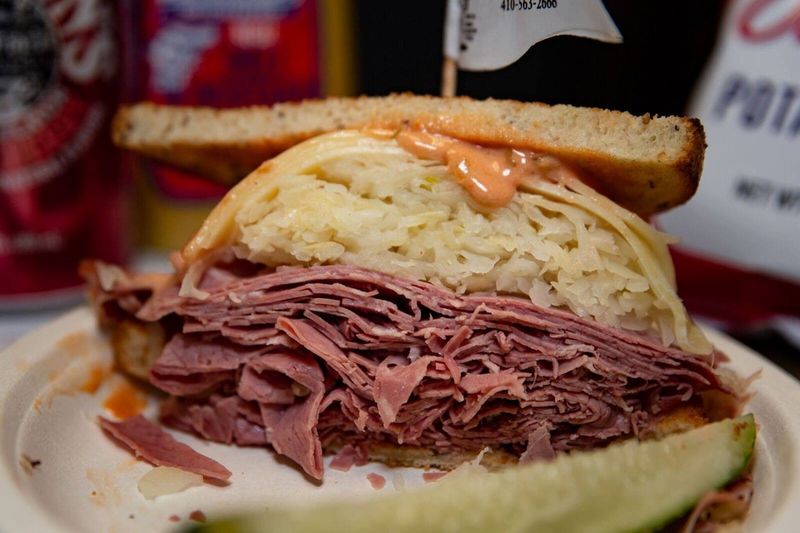 20 Washington, D.C. Delis That Might Be The Capital's Best-Kept Secret For Pastrami Lovers - Decor Hint Attman's Delicatessen