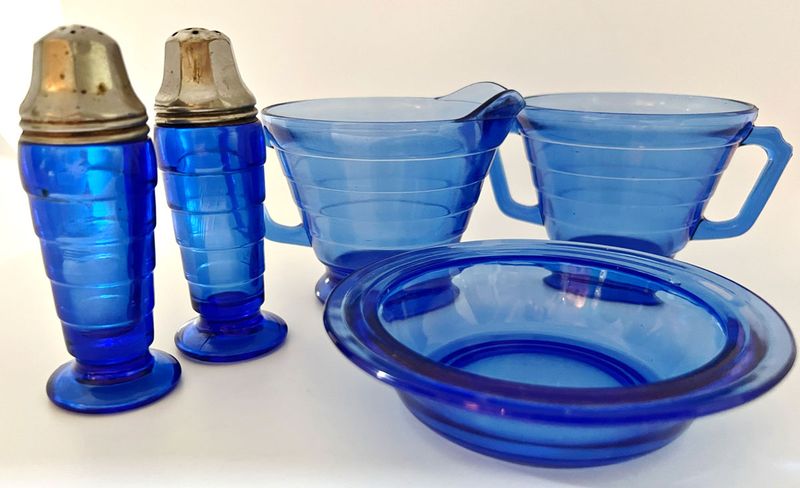 12 Georgia Depression Glass Patterns Collectors Love - Decor Hint Mayfair