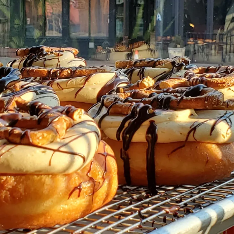 The Ultimate Pennsylvania Donut Trail: 10 Beloved Shops Worth The Drive - Decor Hint Just Good Donuts