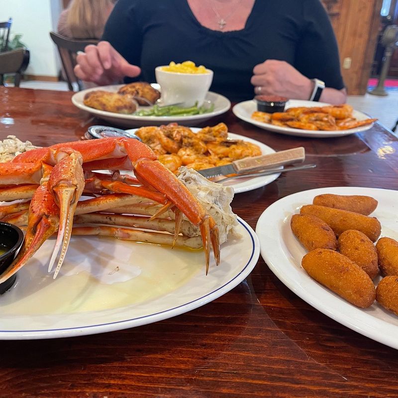 18 Weekend Seafood Buffets In Maryland That Always Stay Packed - Decor Hint Jonah & the Whale Restaurant