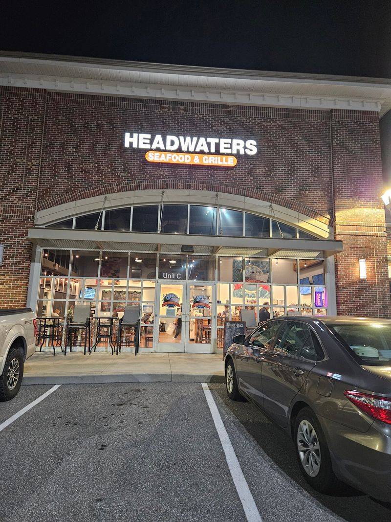 Headwaters Seafood & Grille