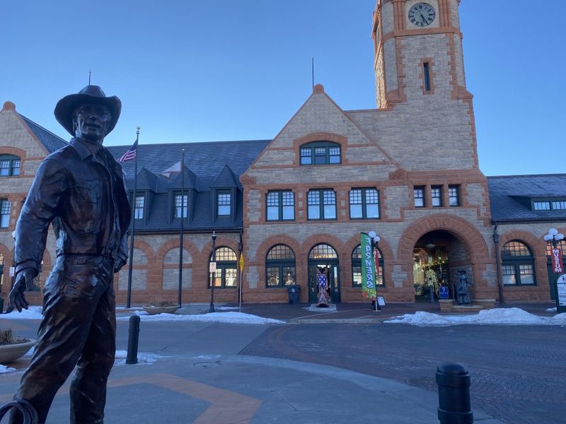 10 Must-Do Experiences On Your Wyoming Bucket List - Decor Hint Tour Historic Frontier Town of Cheyenne
