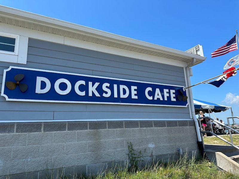 10 Ohio Seafood Shacks Only Locals Know Serving Up Lakeside Flavor Done Right - Decor Hint Dockside Cafe
