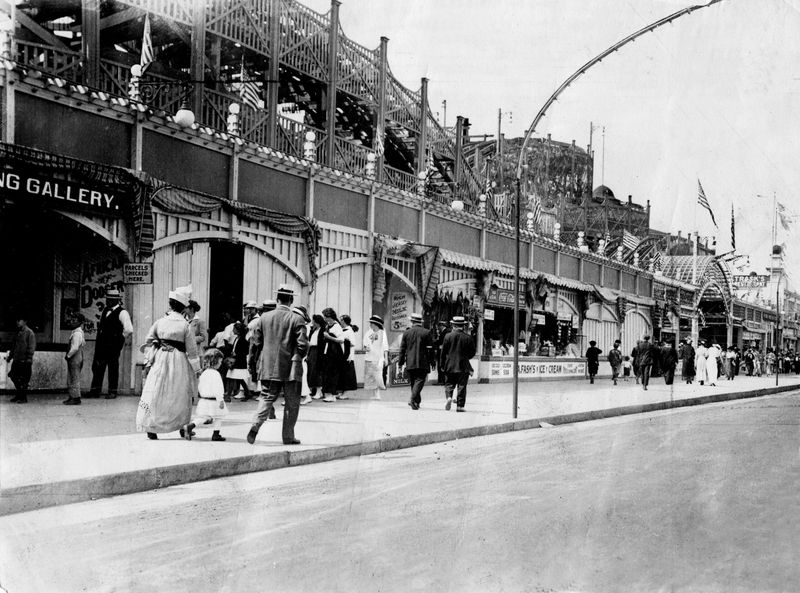 16 Massachusetts Abandoned Parks That Once Echoed With Laughter - Decor Hint Wonderland Amusement Park, Revere