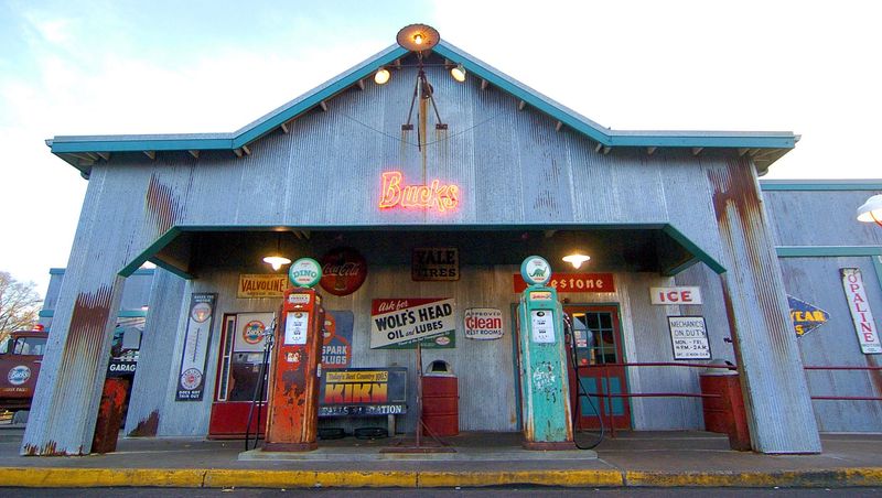 North Dakota Country Restaurants Serving Up Hearty Food And Hometown Hospitality - Decor Hint Borrowed Bucks Roadhouse