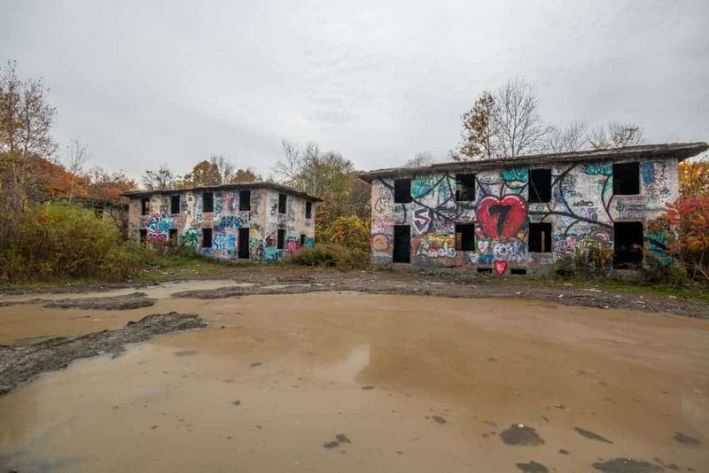 15 Forgotten Pennsylvania Towns That Tell Haunting Stories Of The Past - Decor Hint Concrete City: The Housing Experiment That Failed