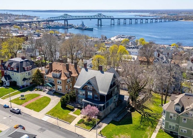 Fall River - Coastal Access Without The Premium