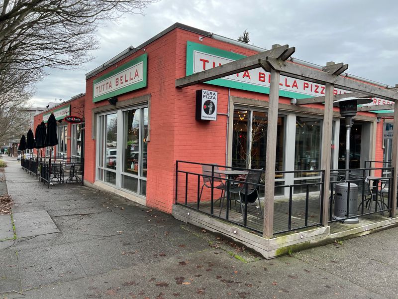 Tutta Bella Neapolitan Pizzeria