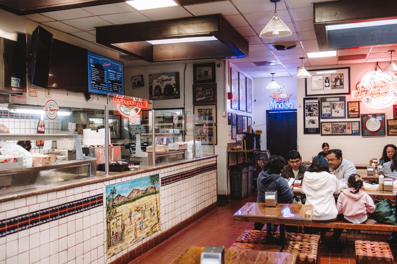 California Dining Spots That Prove Why The Golden State's Food Scene Shines - Decor Hint La Taqueria - San Francisco