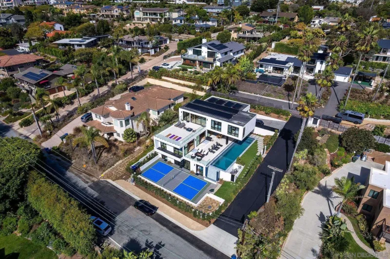 18 Dreamy California Suburbs To Live In With A Bay Area Favorite At #1 - Decor Hint Encinitas