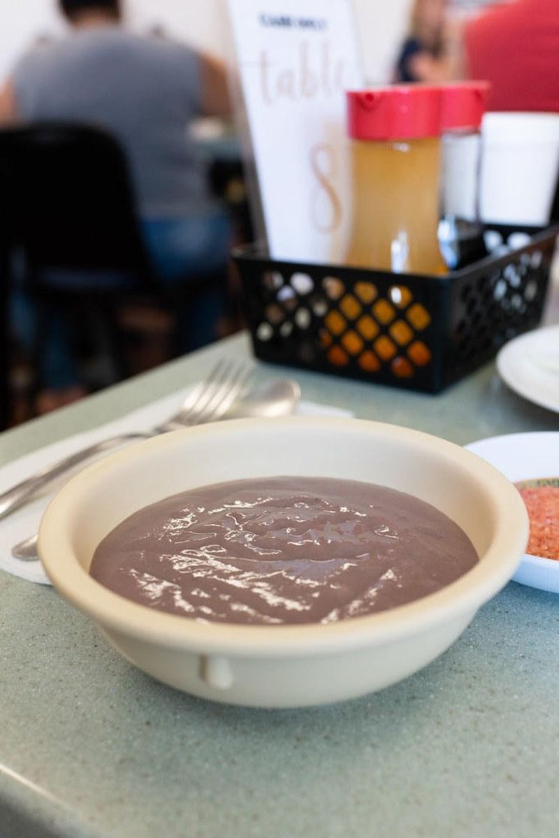 Hawaii Restaurants Serving Dishes You Can't Forget - Decor Hint Poi At Helena's Hawaiian Food