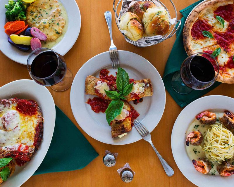 Hidden Italian Restaurants In Nevada That Locals Love To Keep Secret - Decor Hint Trattoria Reggiano