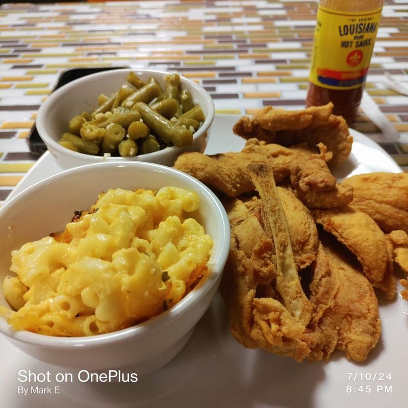 Sunset Chicken Buffet in Carbondale