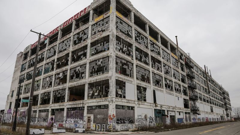 15 Michigan Abandonments That Tell Stories Time Left Behind - Decor Hint Fisher Body Plant 21