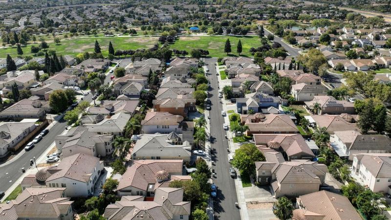 Subdivisions With HOA Problems