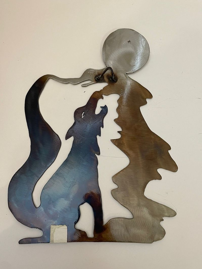 New Mexico Antiques And Memorabilia That Don't Fetch What They Used To - Decor Hint Howling Coyote Sculptures