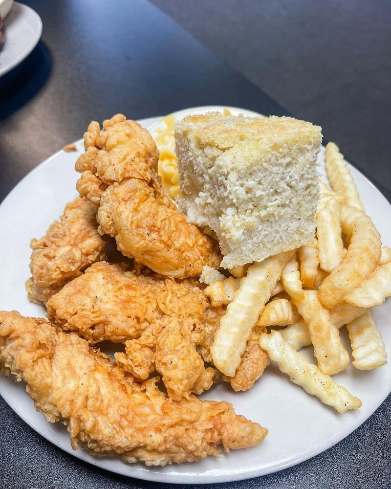 Fried Chicken at Jackie's Dream