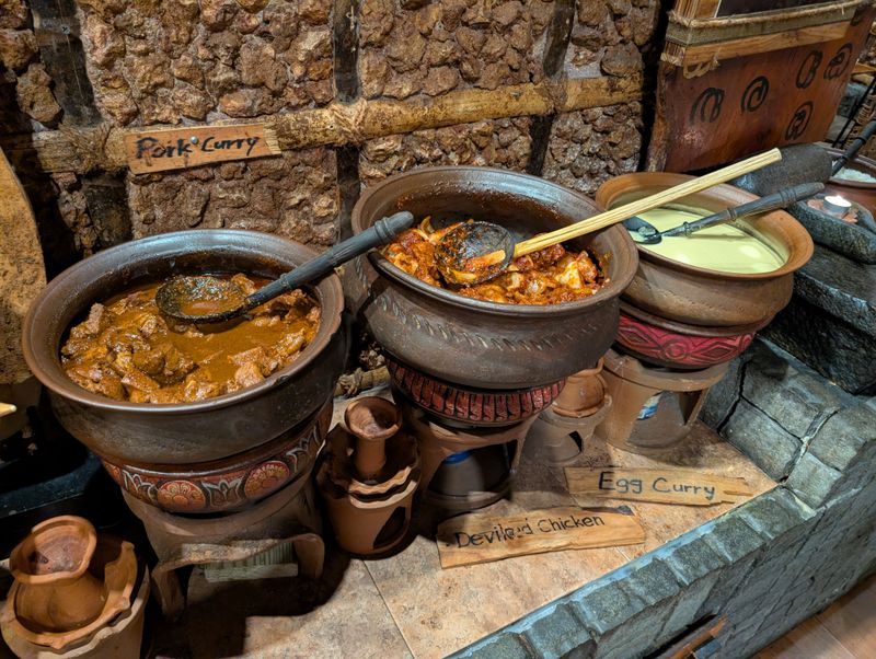 Lakruwana Restaurant