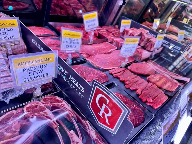 Where Michigan Locals Go For The Best Meat & Seafood Finds - Decor Hint Papa Joe's Gourmet Market