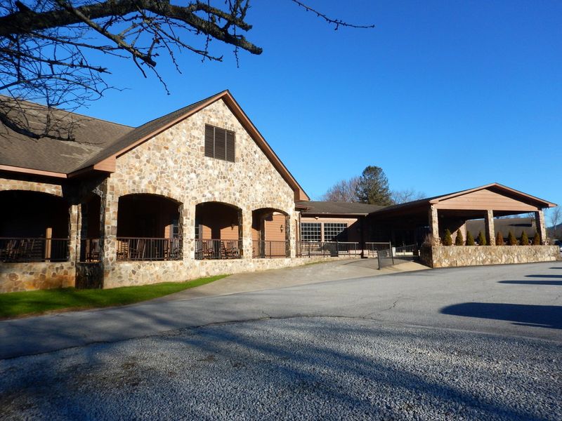 The Georgia Buffet So Delicious Locals Visit Every Weekend - Decor Hint Why Regulars Keep Coming Back