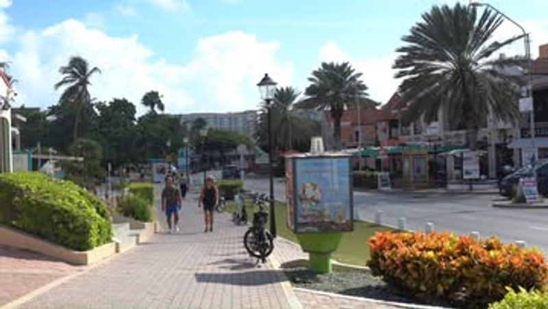 This Tiny Caribbean Island Is Ranked The Safest And Keeps Travelers Returning - Decor Hint Remarkably Low Crime Statistics