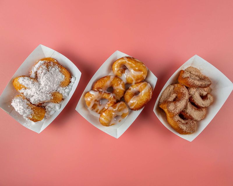 Zo's Mini Donuts, St Joseph