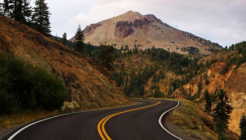 10 Unforgettable Scenic Drives Through California's National Parks - Decor Hint Lassen Volcanic Scenic Byway