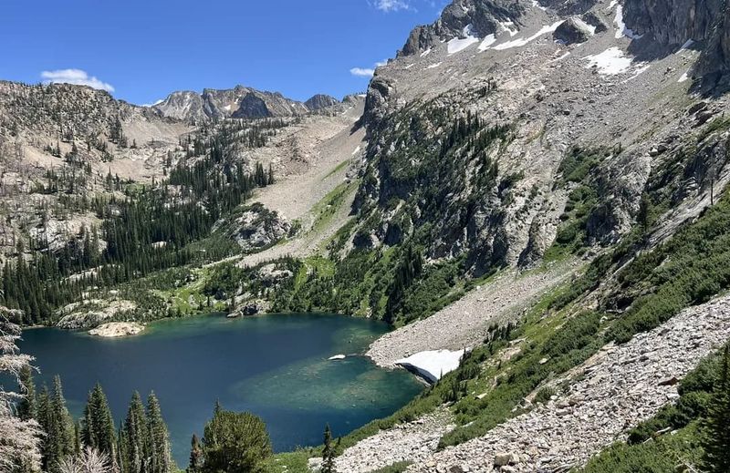 Moderate Hiking Trail Access