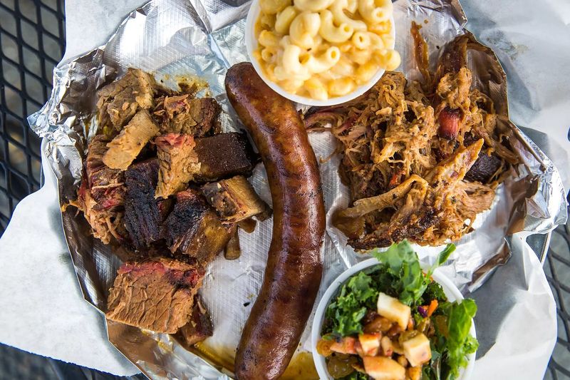 16 Hidden Colorado Smokehouses That Could Hold Their Own Against Southern Legends - Decor Hint Owlbear Barbecue
