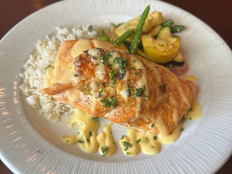 16 Iconic Fish Fries In Virginia That Prove Nobody Does Coastal Flavor Like the Locals - Decor Hint Watermen's Surfside Grille in Virginia Beach