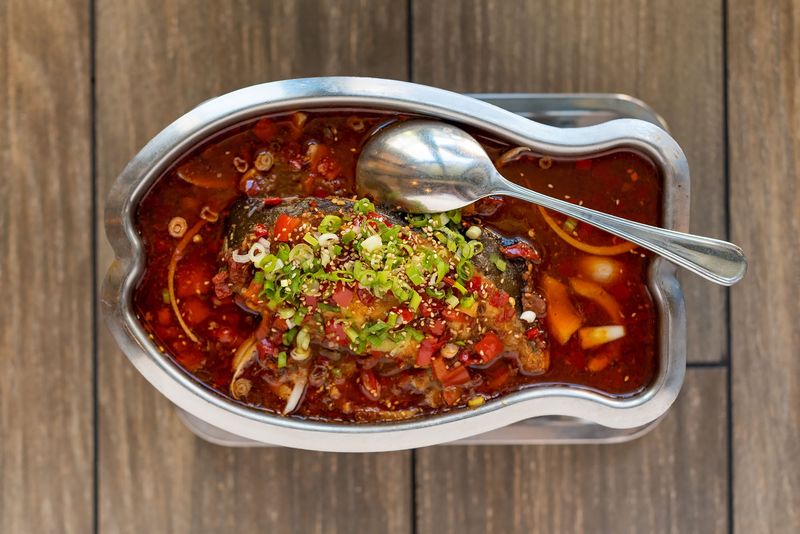 14 Nevada Catfish Eateries Locals Swear Have The Freshest Catches In Town - Decor Hint Kung Fu Thai & Chinese