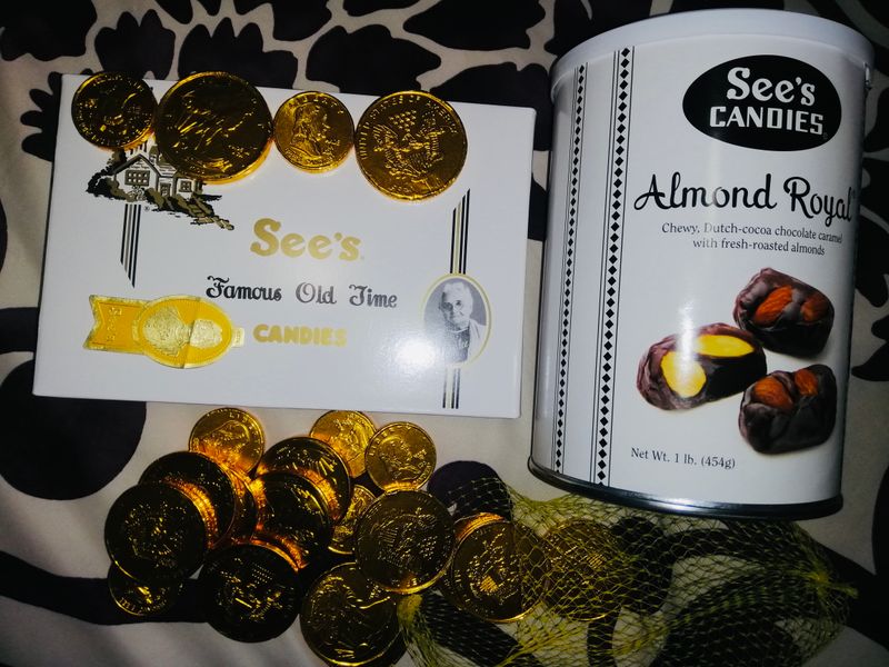 Once-Beloved California Foods Locals Say Are Nearly Impossible To Find Now - Decor Hint See's Candies Almond Royal (Original Size)
