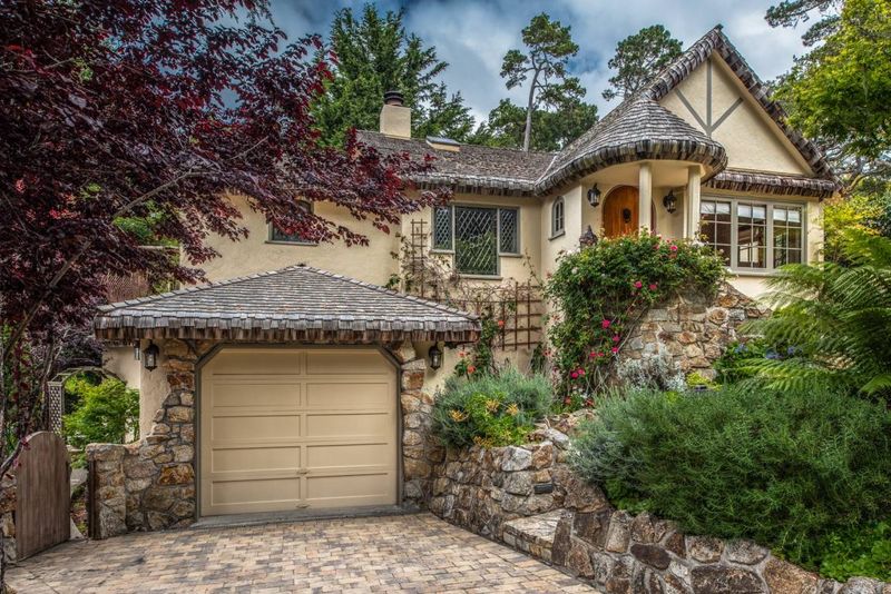 18 California Neighborhoods In 2025 Poised To Be The Most Expensive To Buy A Home - Decor Hint Carmel-By-The-Sea