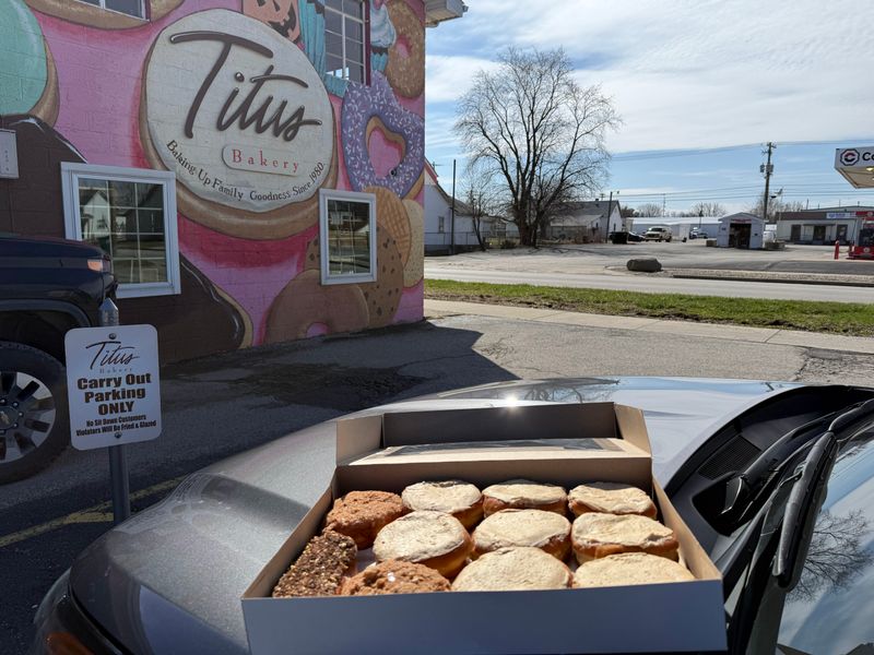 Titus Bakery & Deli - Lebanon