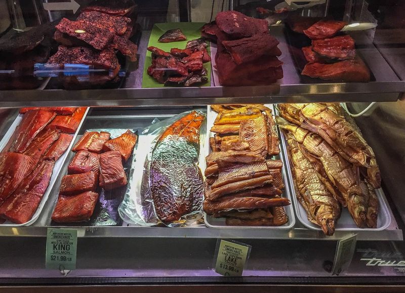 Minnesota Restaurants Bringing A Taste Of The Shoreline Up North - Decor Hint Northern Waters Smokehaus