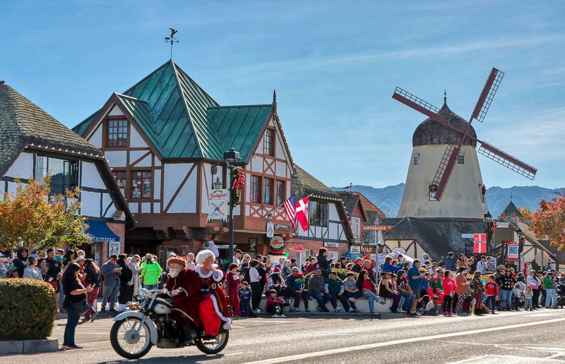Seasonal Festivals In California You Can't Miss This Fall - Decor Hint Solvang Julefest 2025