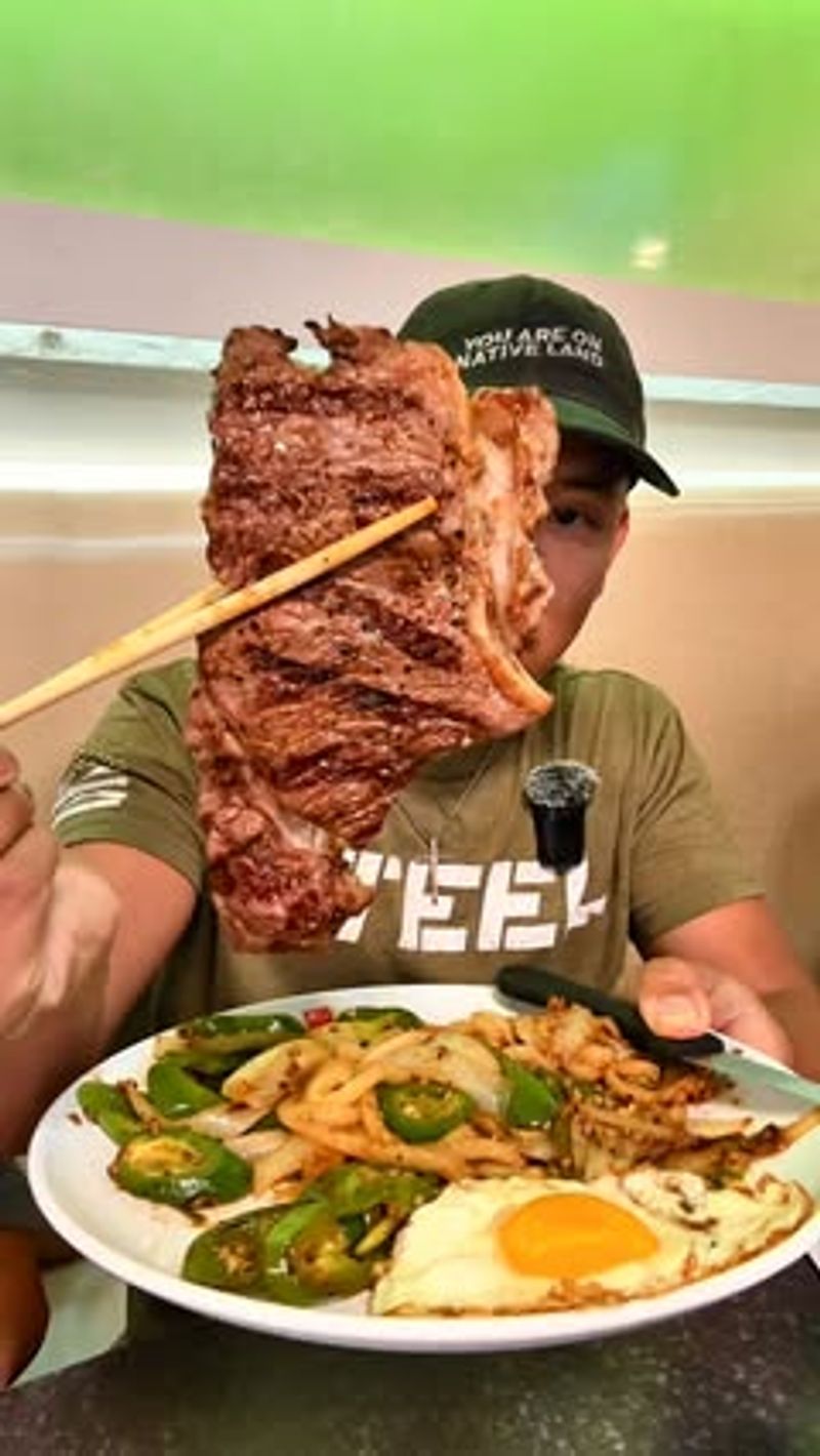 Popular With Locals For Consistently High-Quality Food