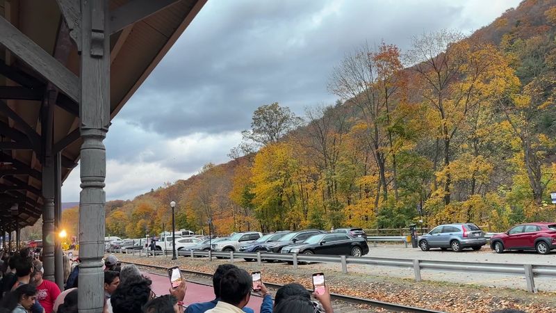 Experience Pennsylvania's Most Spine-Chilling Ghost Tour - Decor Hint Starting Point At The Visitor Center