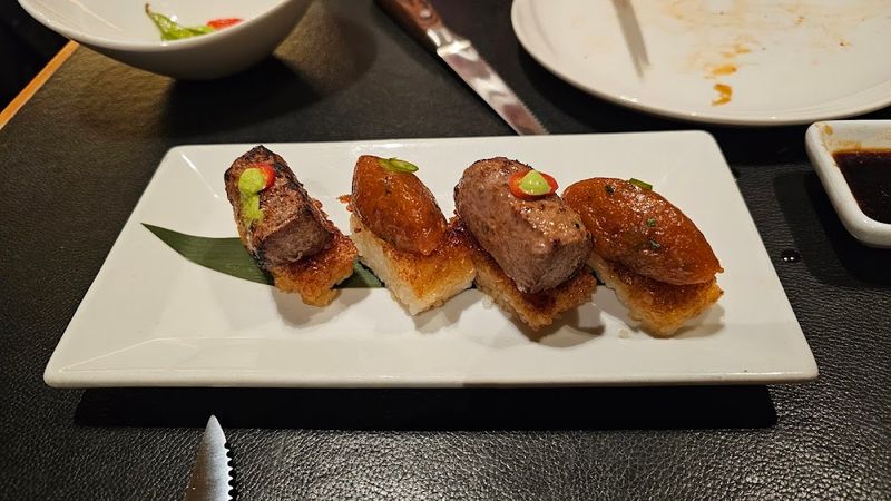 Illinois Lobster Roll Spots Delivering Coastal Flavor In The Midwest - Decor Hint Sunda New Asian