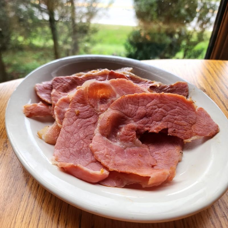 The Georgia Buffet So Delicious Locals Visit Every Weekend - Decor Hint Country Ham With Authentic Mountain Flavor