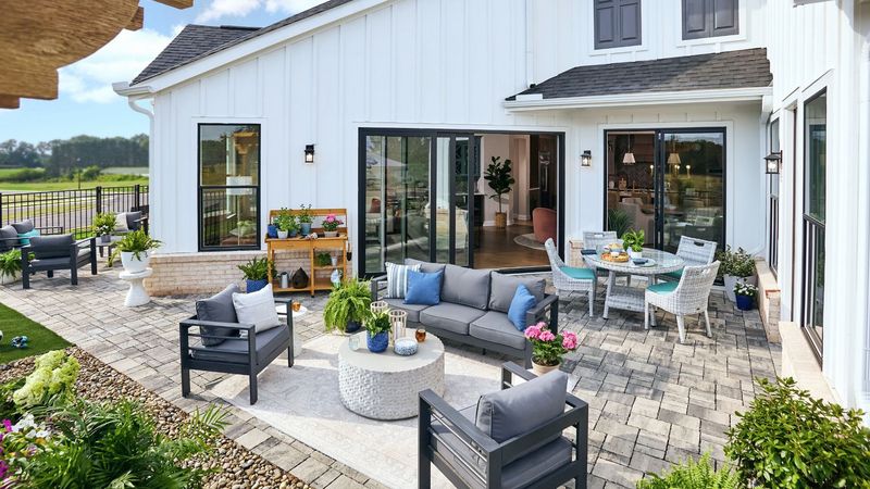 Properties with Outdoor Entertainment Spaces